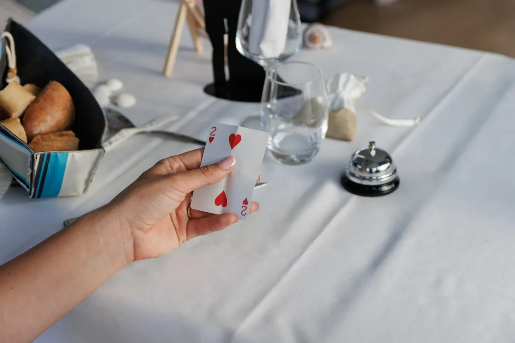 magicien pour la réception du mariage, 2 de coeur évidemment