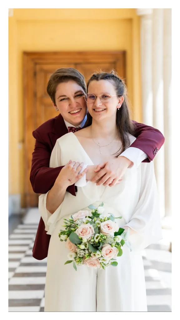 Séance couple mariage au jardin des plantes à Grenoble